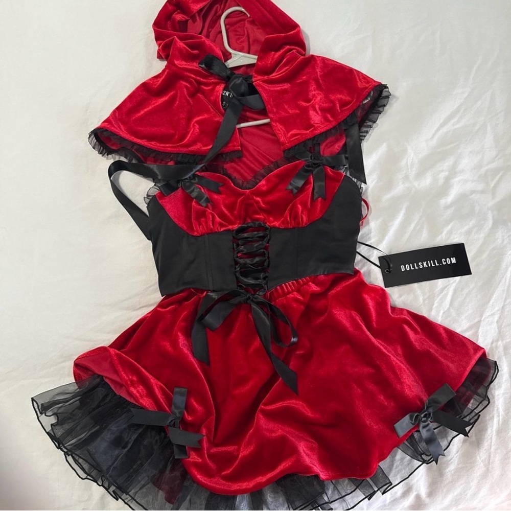 Dolls Kill Red Hooded Cape with Black Ribbon - Picture 2 of 2